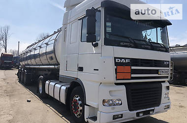 DAF XF  2004