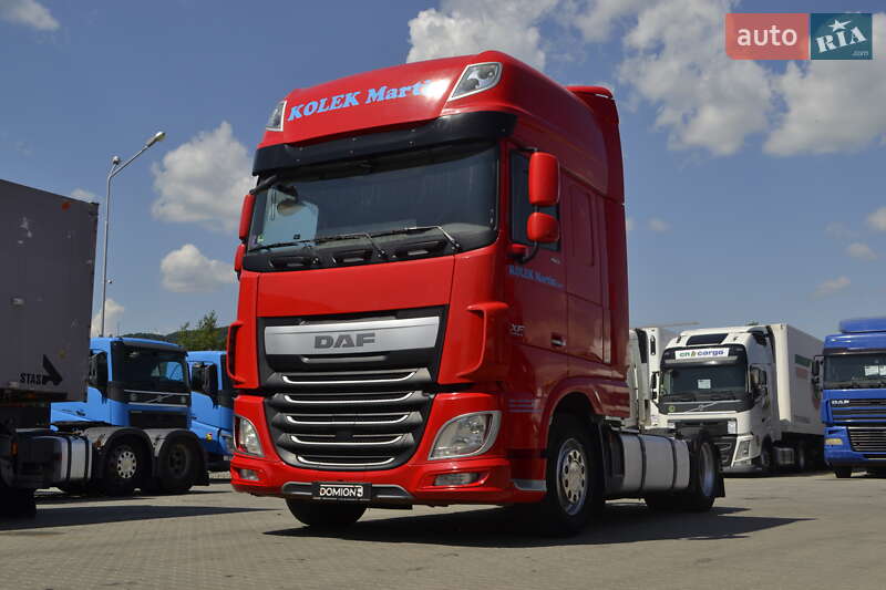Тягач DAF XF 2016 в Хусті
