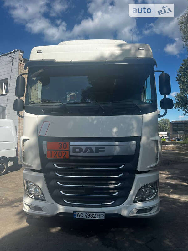 Тягач DAF XF