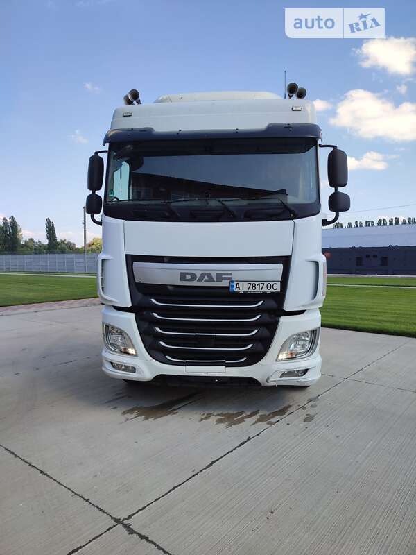 Тягач DAF XF