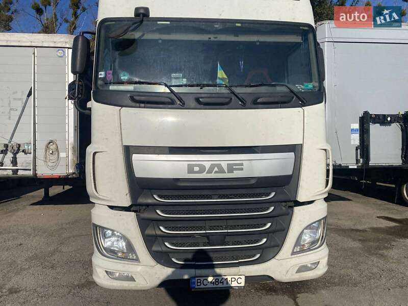 Тягач DAF XF 2014 в Львове
