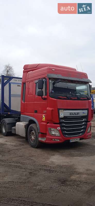 Тягач DAF XF