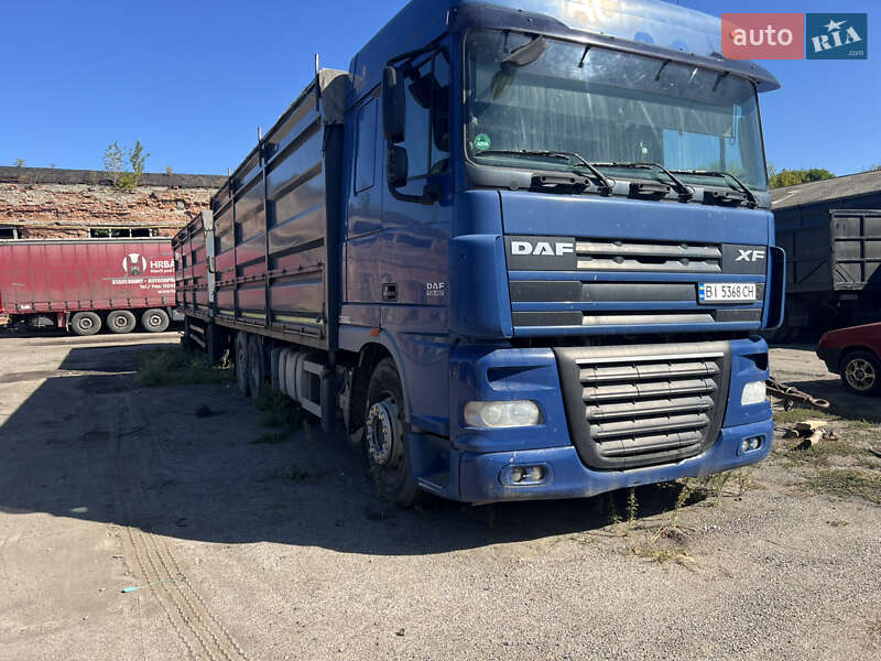 Контейнеровоз DAF XF