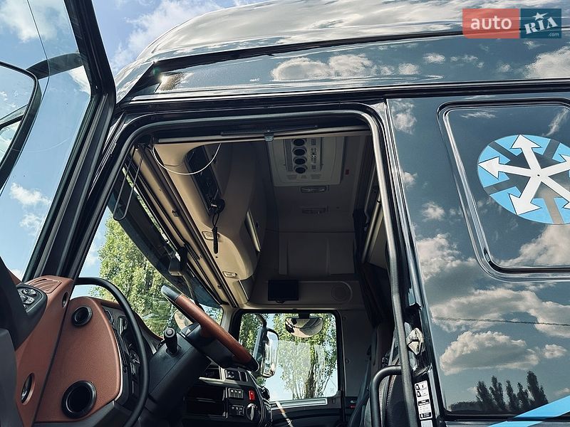 Тягач DAF XF 2018 в Киеве