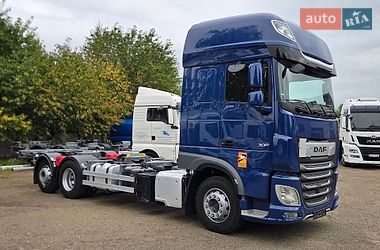 Контейнеровоз DAF XF 2020 в Черновцах Контейнеровоз DAF XF 2020 в Черновцах