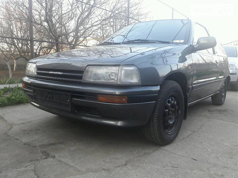 Daihatsu Charade 1991 года