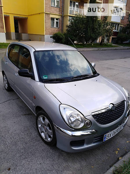 Daihatsu Sirion 2006 года