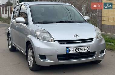 Daihatsu Sirion  2006