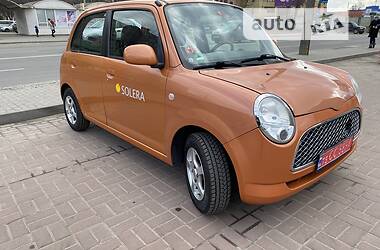 Daihatsu Trevis  2007