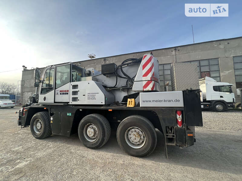 Автокран Demag AC