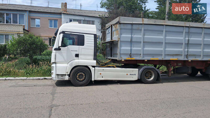 Зерновоз - полуприцеп Dennison 40 FT