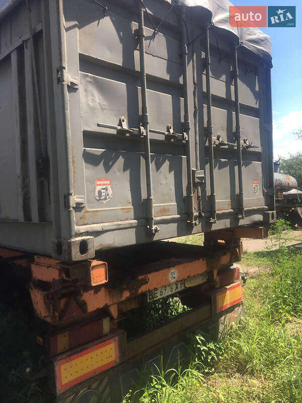 Контейнеровоз полуприцеп Dennison EF 2000 в Николаеве