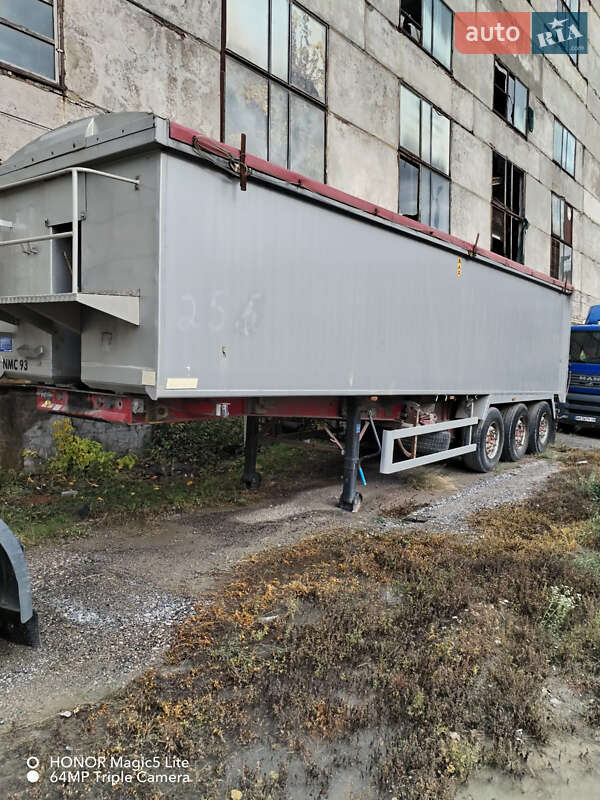 Зерновоз - полуприцеп Dennison SL25A