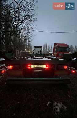 Контейнеровоз Dennison Trailers 2002 в Одессе