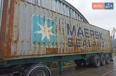 Контейнеровоз Dennison Trailers 2002 в Одессе