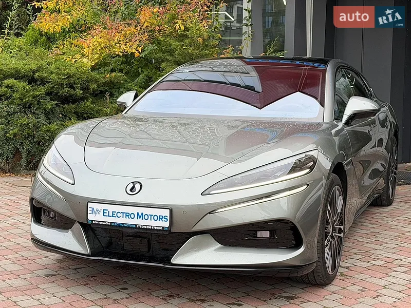 Denza Z9 GT