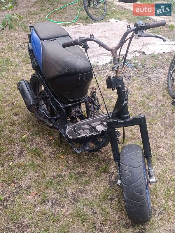 Derbi Predator