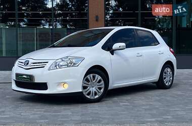 Ціни Toyota Auris Дизель