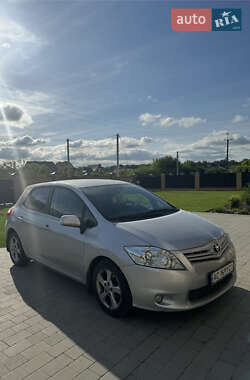 Ціни Toyota Auris Дизель