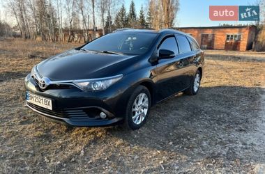 Ціни Toyota Auris Дизель