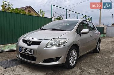 Цены Toyota Auris Дизель