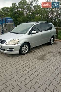 Цены Toyota Avensis Verso Дизель