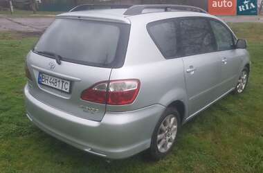 Цены Toyota Avensis Verso Дизель
