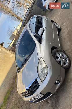Цены Toyota Corolla Verso Дизель