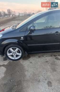 Ціни Toyota Corolla Verso Дизель