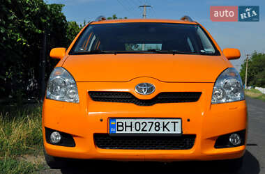 Ціни Toyota Corolla Verso Дизель