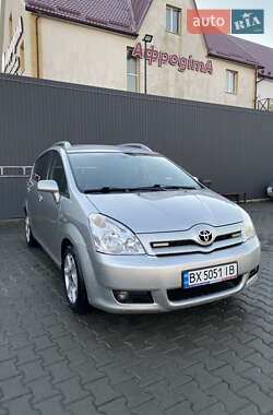 Ціни Toyota Corolla Verso Дизель
