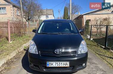 Ціни Toyota Corolla Verso Дизель