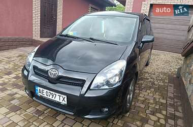 Ціни Toyota Corolla Verso Дизель