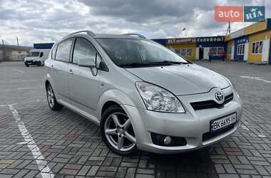 Цены Toyota Corolla Verso Дизель