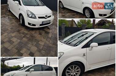 Ціни Toyota Corolla Verso Дизель