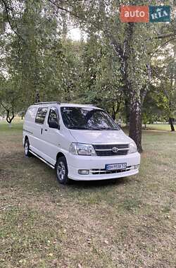 Цены Toyota Hiace Дизель