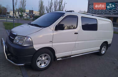 Цены Toyota Hiace Дизель