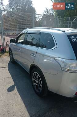 Ціни Mitsubishi Outlander Дизель