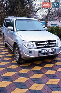 Цены Mitsubishi Pajero Дизель