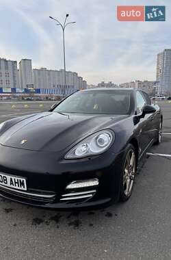 Ціни Porsche Panamera Дизель
