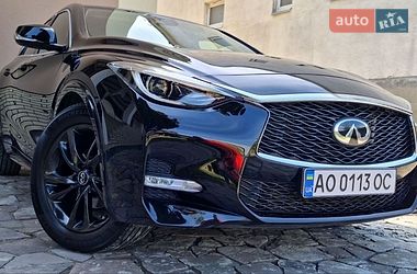 Ціни Infiniti Q30 Дизель