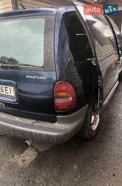 Ціни Dodge Ram Van Дизель