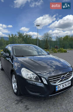 Ціни Volvo S60 Дизель