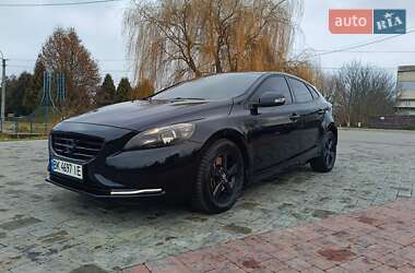 Цены Volvo V40 Дизель