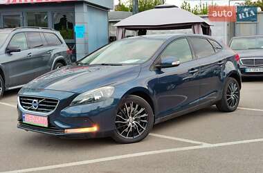 Ціни Volvo V40 Дизель
