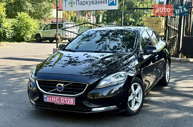 Цены Volvo V40 Дизель
