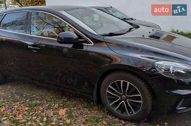 Ціни Volvo V40 Дизель