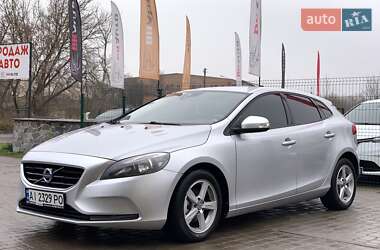 Ціни Volvo V40 Дизель