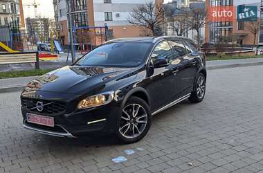 Цены Volvo V60 Cross Country Дизель