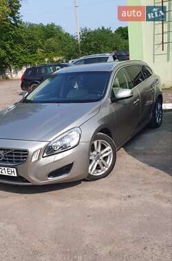 Цены Volvo V60 Дизель